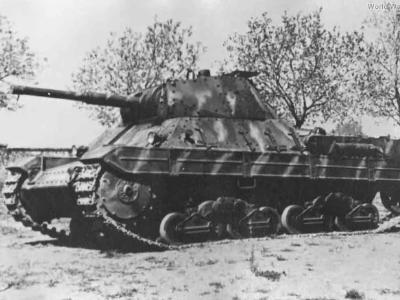 Italian tank P40 1945 2