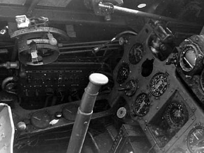 cockpit of a Japanese Mitsubishi A6M3 Papua 1943 2