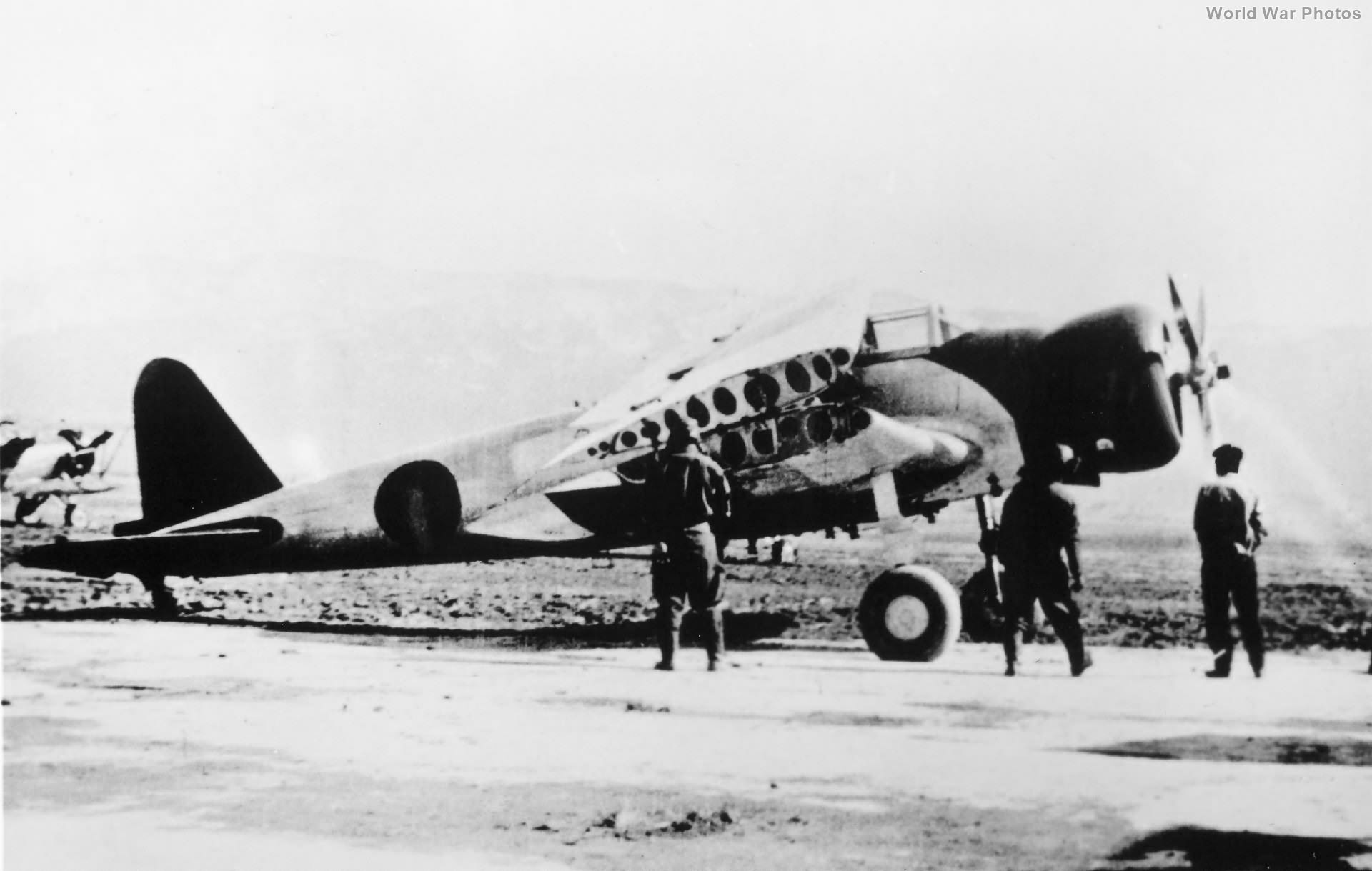 B5N1 „Kate” with folded wings