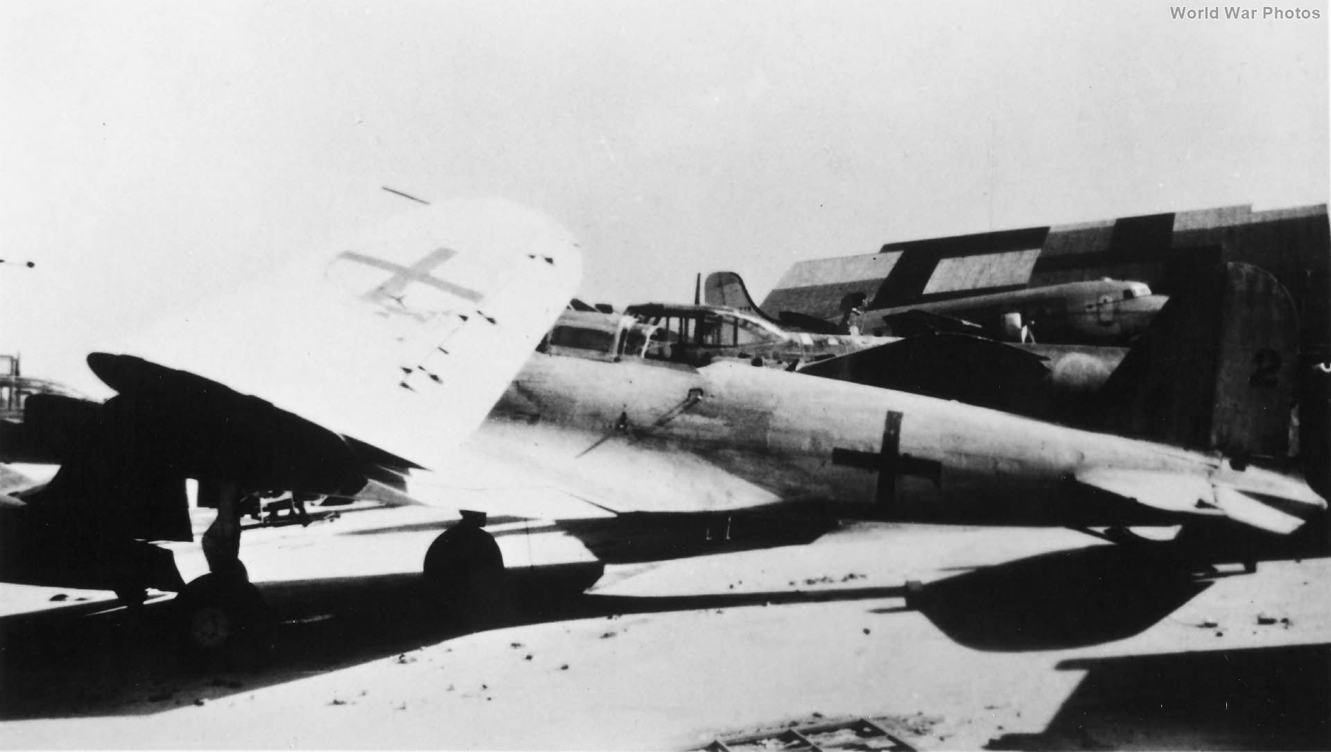 B5N „Kate” with white surrender scheme and green crosses, 1945