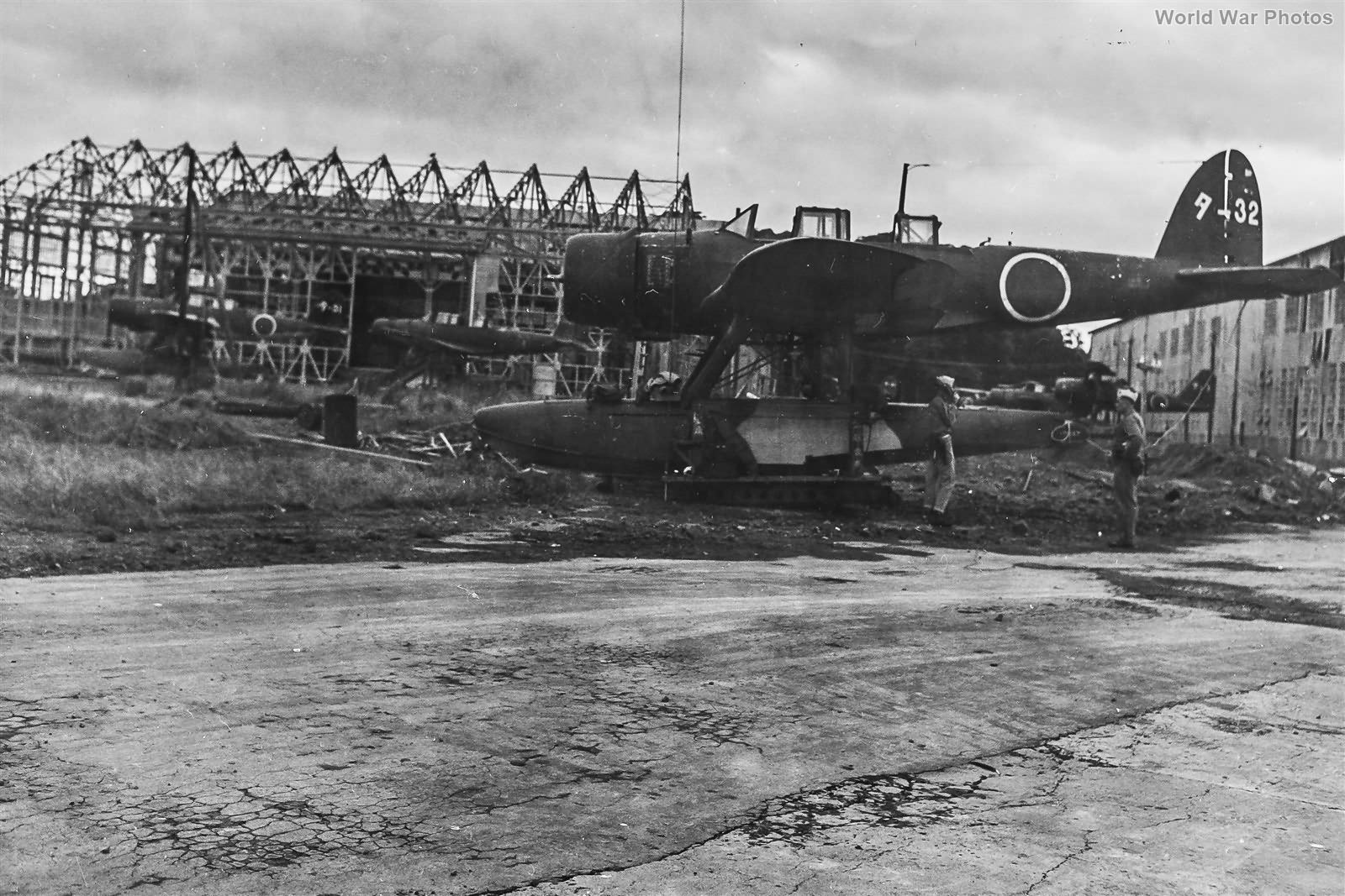 E13A floatplanes at Tatayama Kokutai 1945