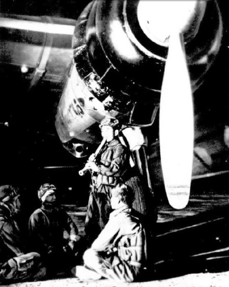 G3M2 „Nell” crew