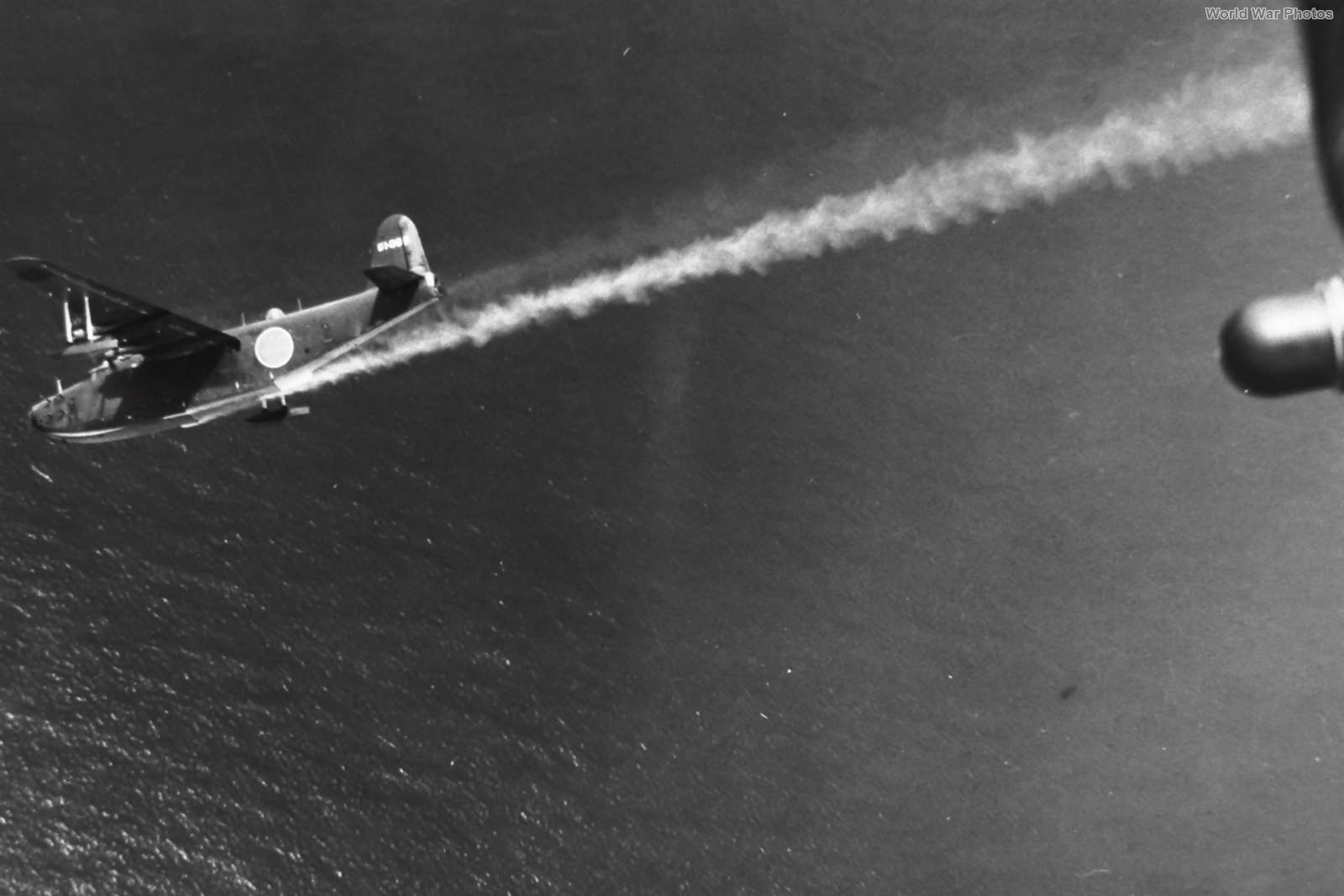 H8K 51-085 going down in Central Pacific