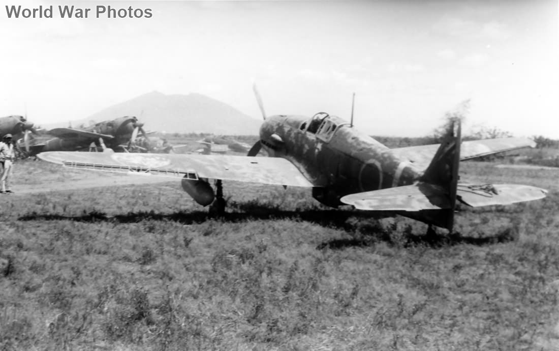 Ki-61 Hien of the No 19 Hiko Sentai at Clark Field