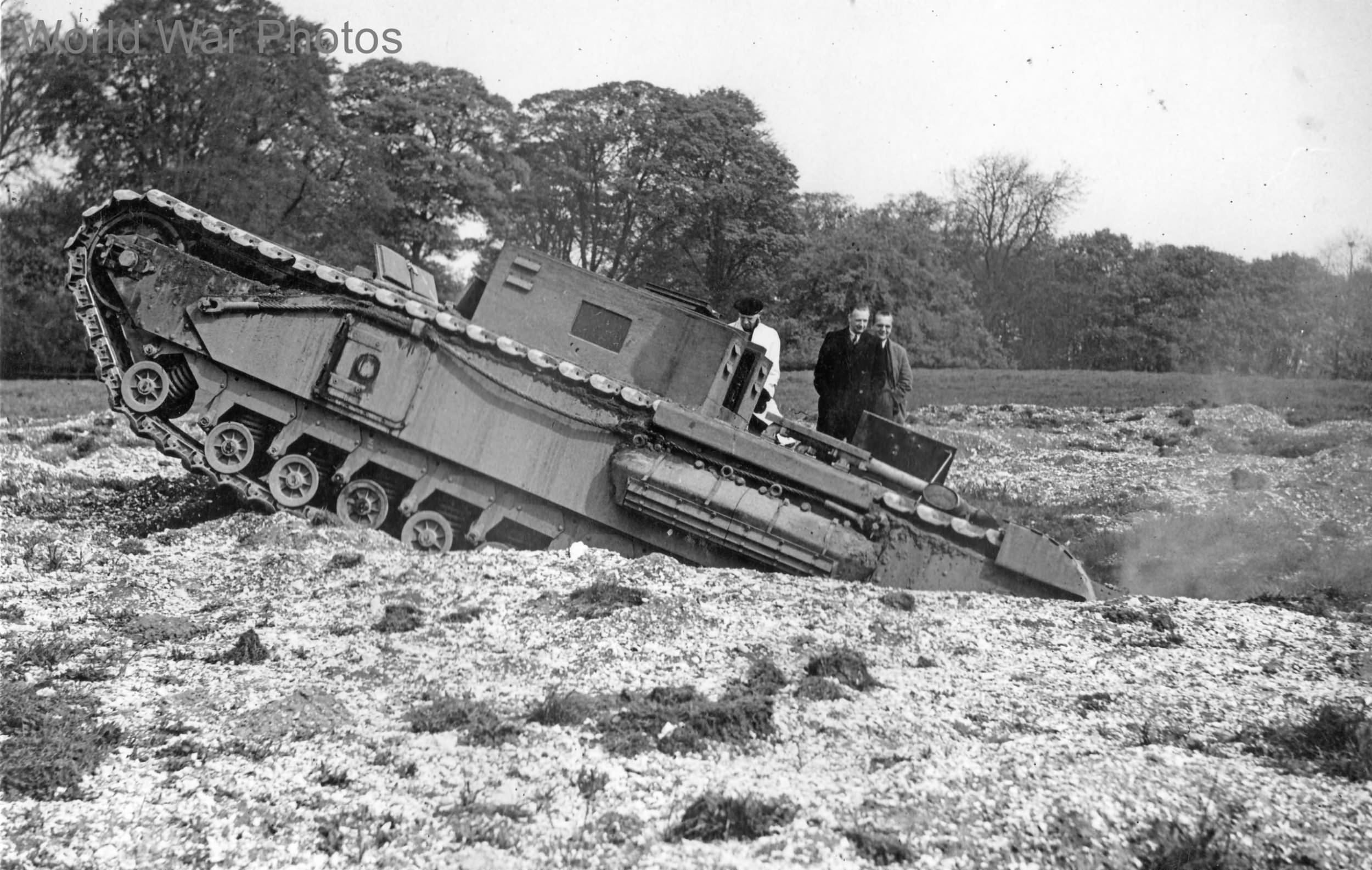 The first prototype of the infantry tank A22 during trials 1940