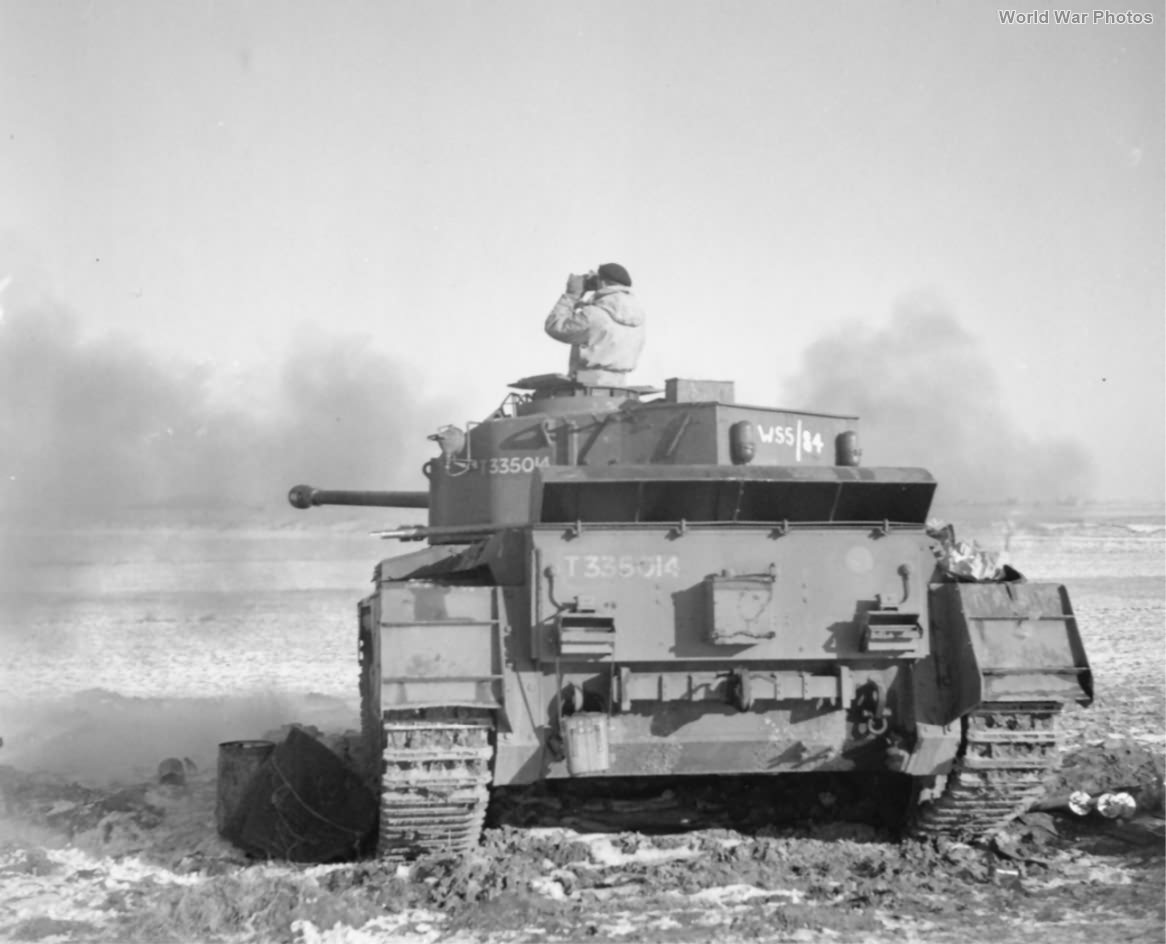 Comet T335014 of 29th Armoured Brigade 26 January 1945 2