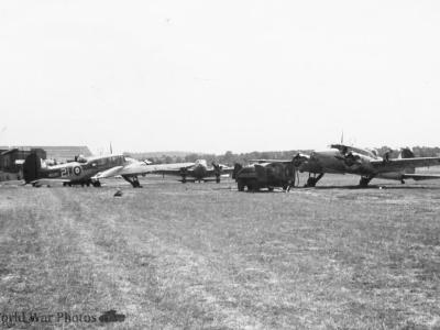 Avro Ansons Being Refulled Kidlington N5285 6 SFTS 1940