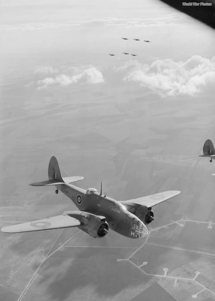 Baltimore Mk IV FA591 „H” of No. 223 Squadron RAF 1943