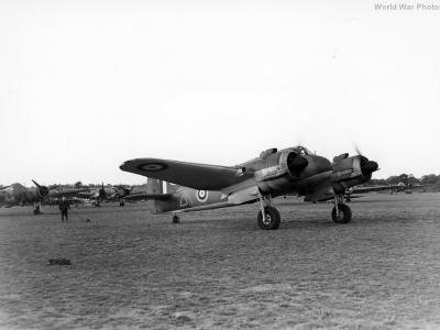 Beaufighter R2069 25 Sqn