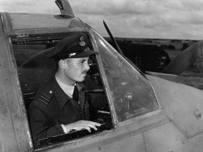 Beaufighter pilot WCdr Gatward 404 Sqn