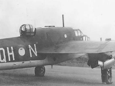 Beaufort Mk VIII A9-321 QH-N of 100 Squadron