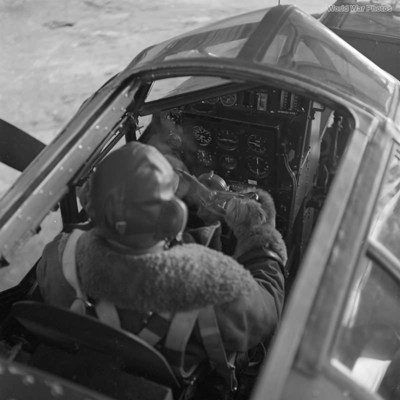 Blenheim cockpit Finland