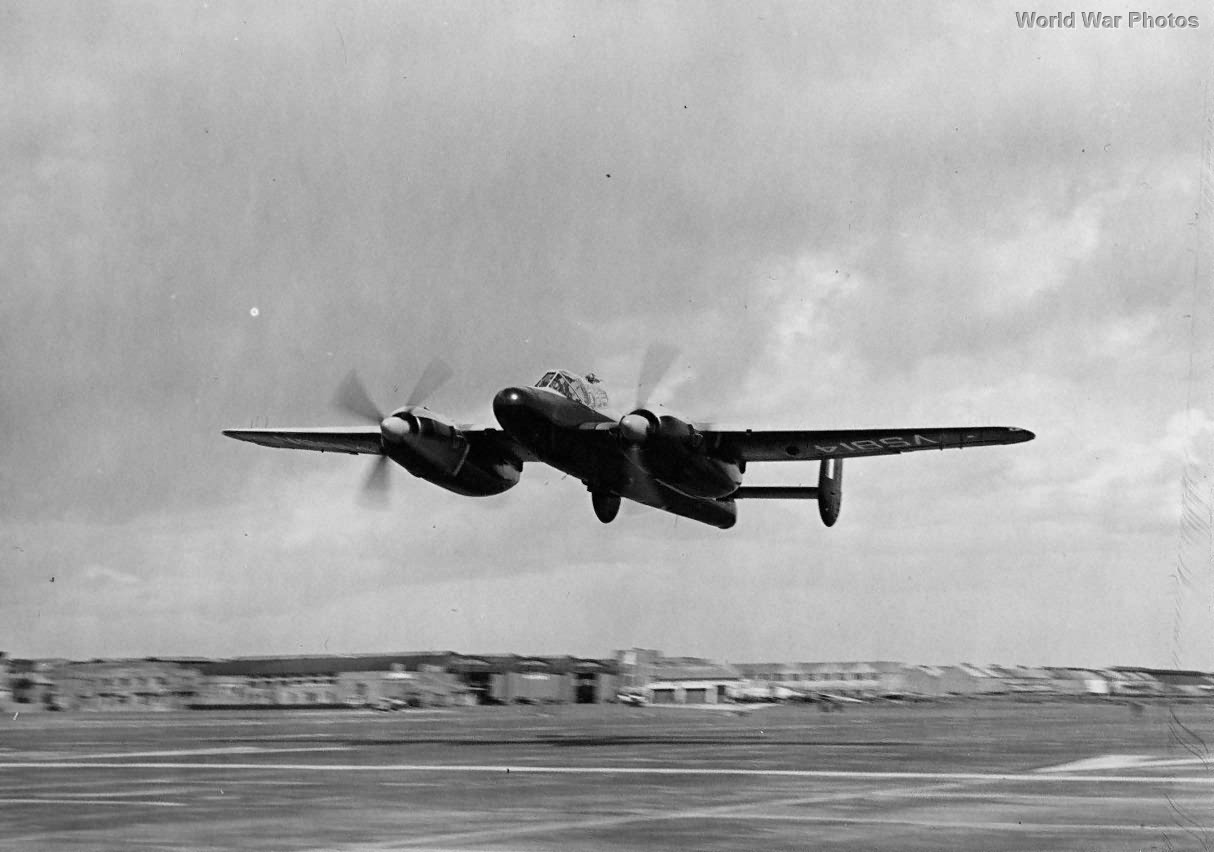 Bristol Brigand Mk 3 VS814 in flight