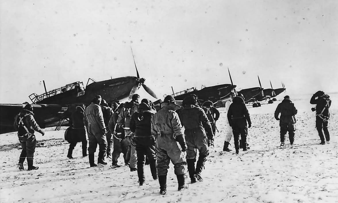 RAF Aircrews Heading to Fairey Battle Bombers in France 1940