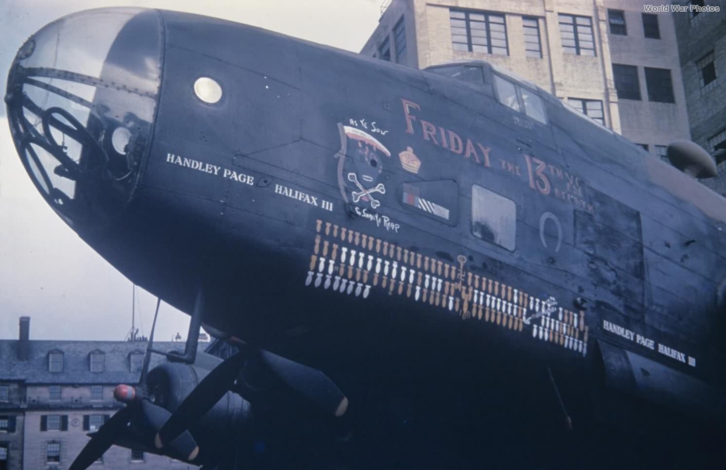 HP Halifax Mk III LV907