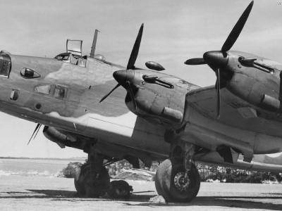 Handley Page Halifax L7245 2nd prototype at Radlett 1940