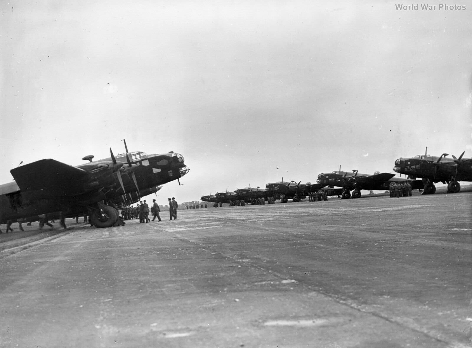 Halifaxes of Pathfinder Force at Graveley