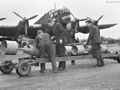 bombs being prepared for loading into a Halifax