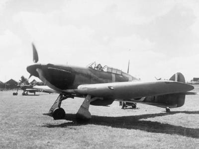 Hurricane Mk I P3522 of No 32 Squadron flown by PO Rupert Smythe taxying at Hawkinge 29 July 1940
