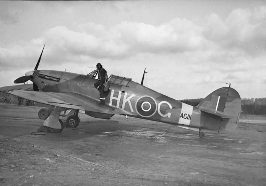 Hurricane Mk X AG111 No 59 OTU