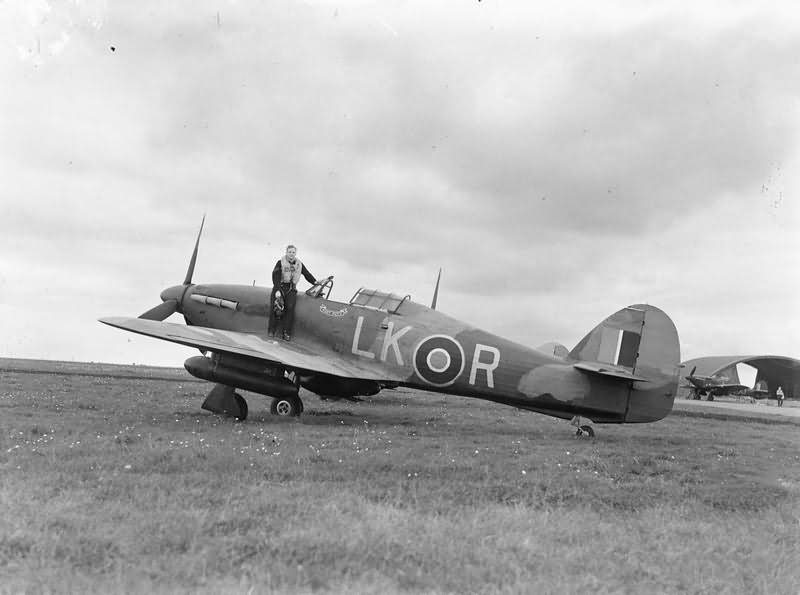 Hawker Hurricane Mk IIC LK-R HL865
