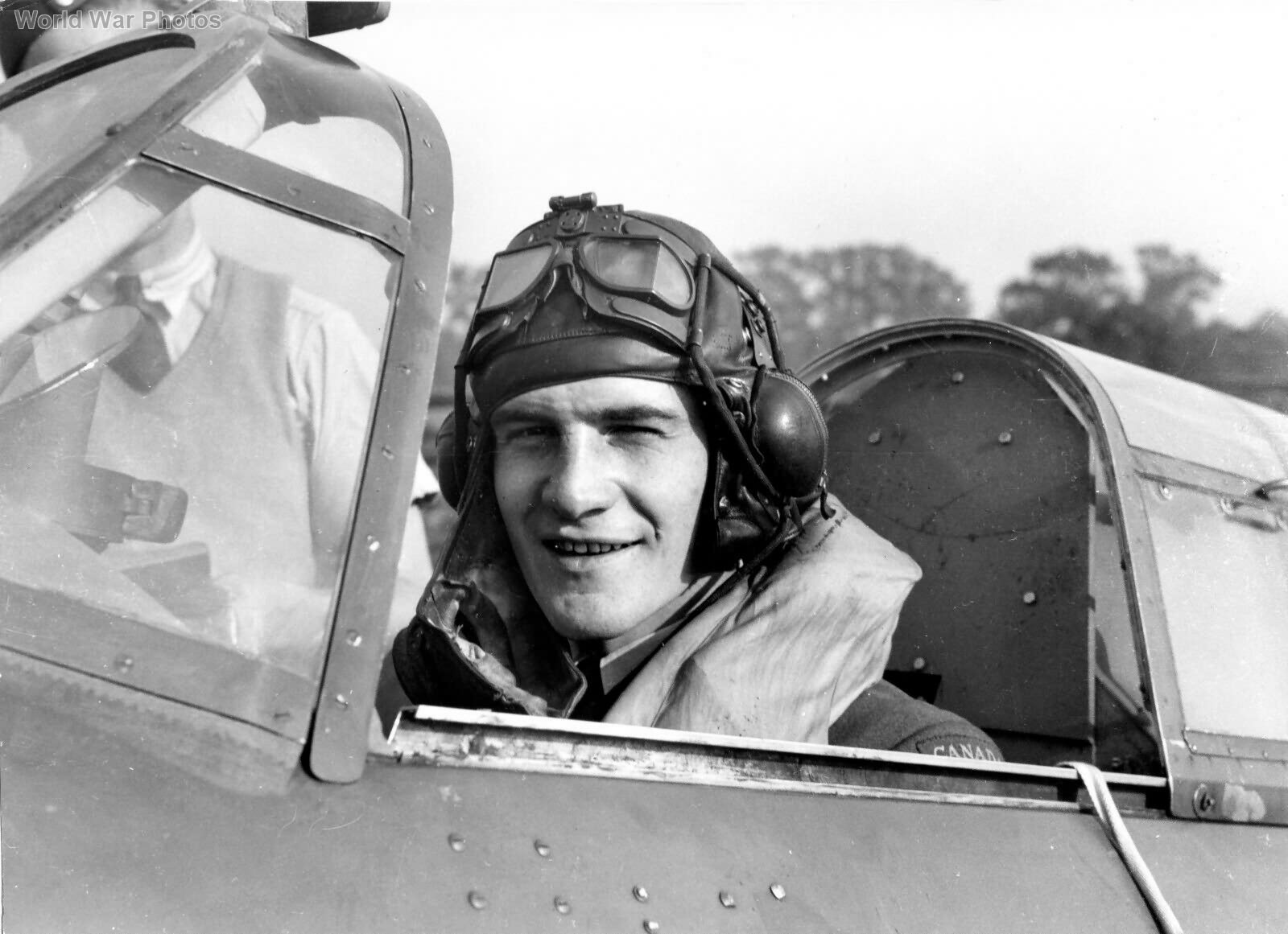 Hurricane IIb 402 Sqn FLt Morrow