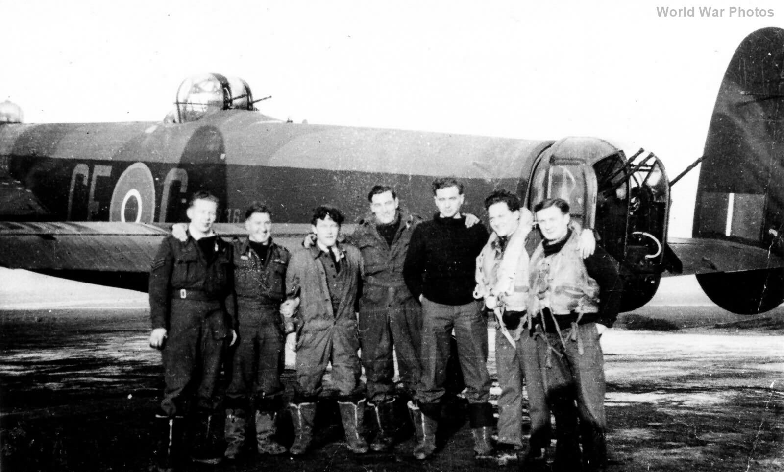 Lancaster 625 Sqn CF-G