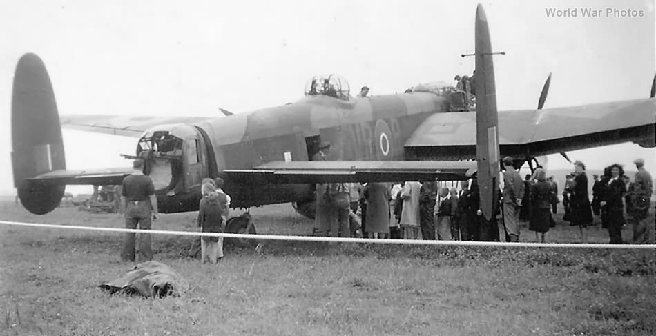 419 Squadron RCAF Lancaster