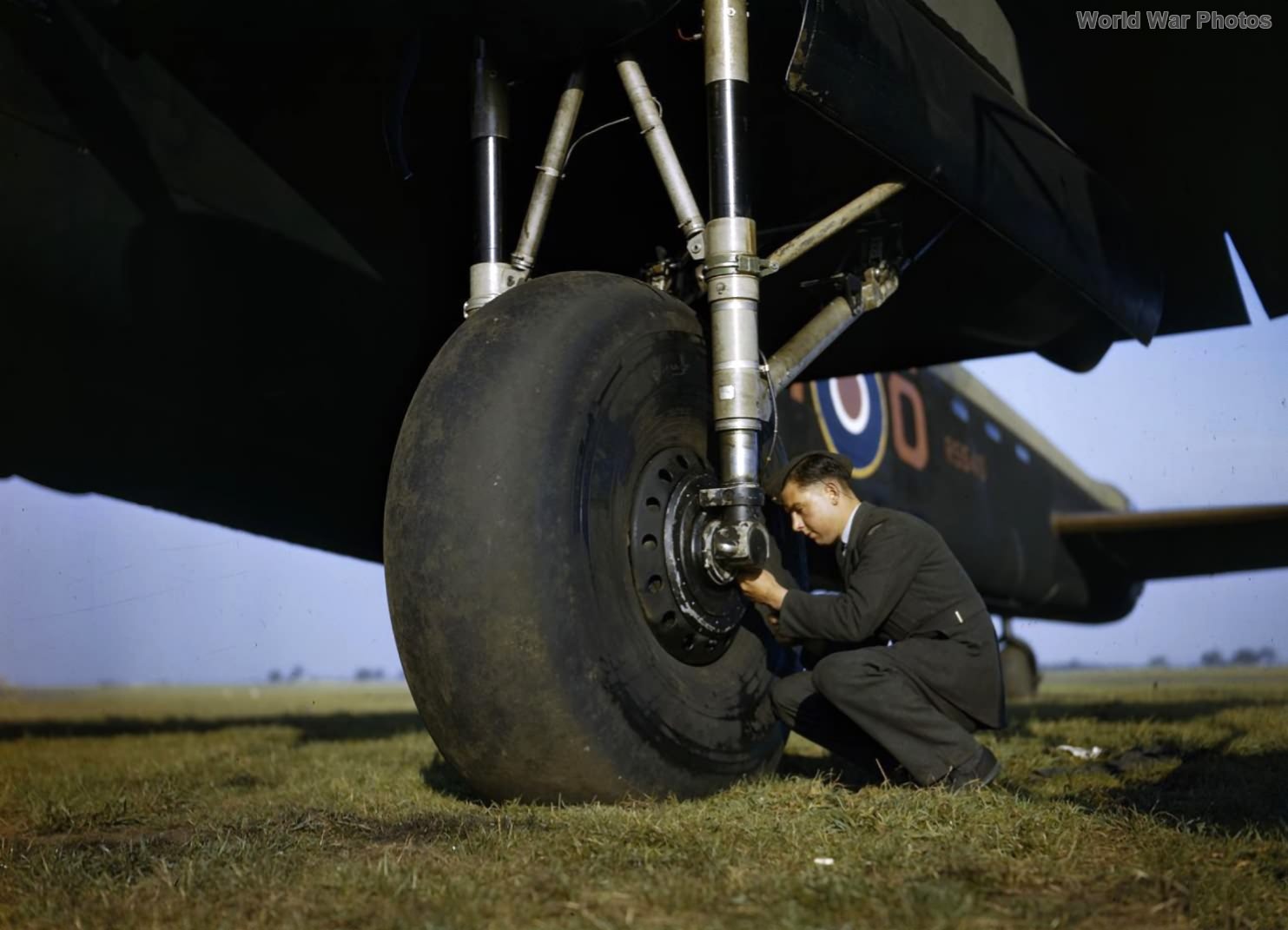 Lancaster main landing gear