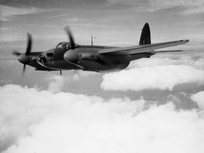Mosquito IV DK338 105 Sqn