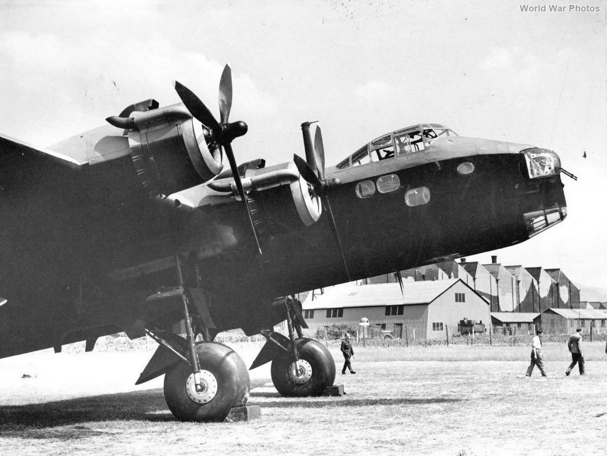 Short Stirling Mk I 2