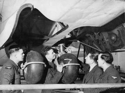 Stirling rear undercarriage
