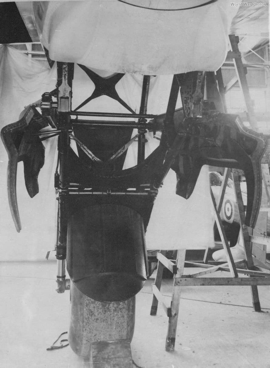 Stirling undercarriage 2