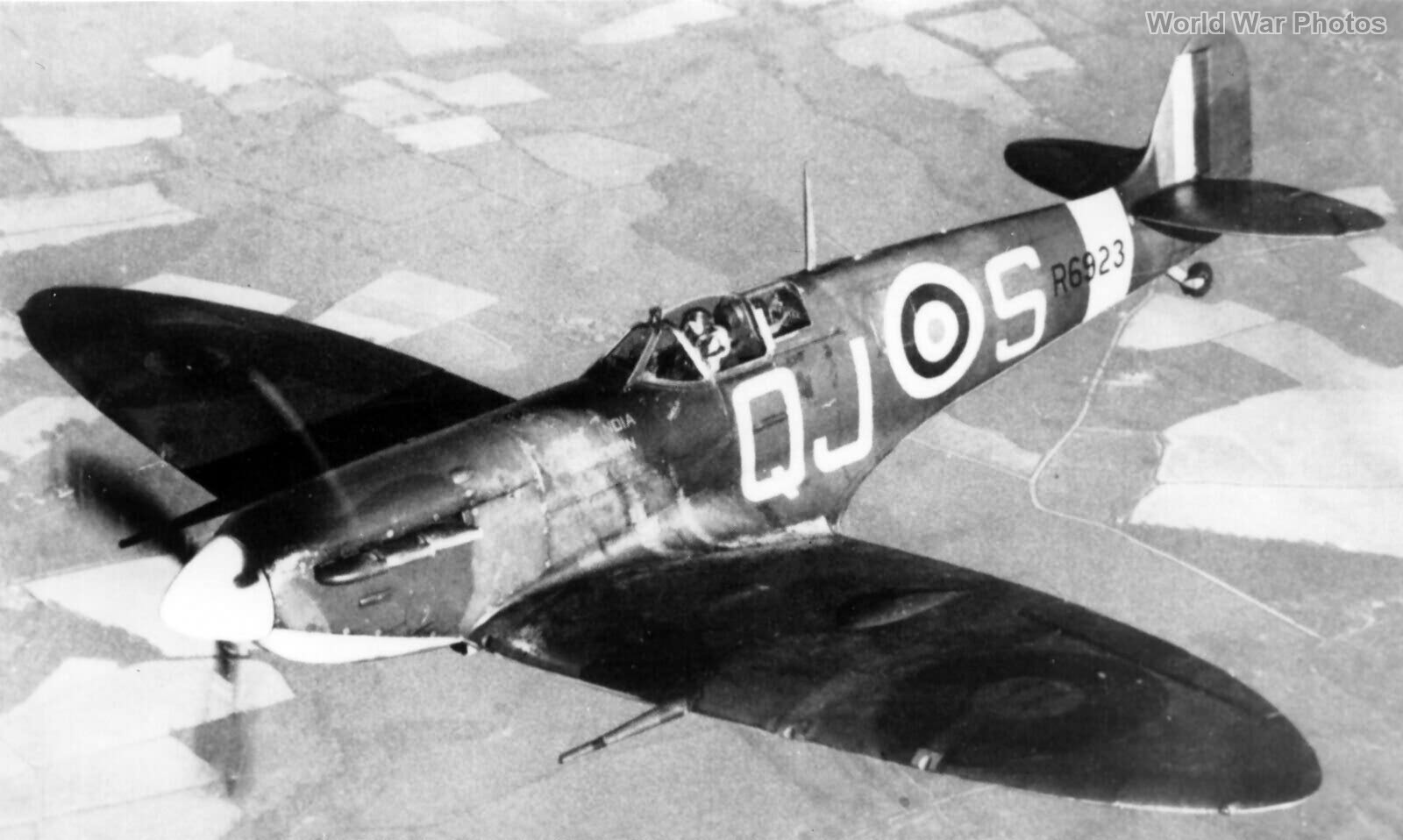 Spitfire V R6923 92 Sqn