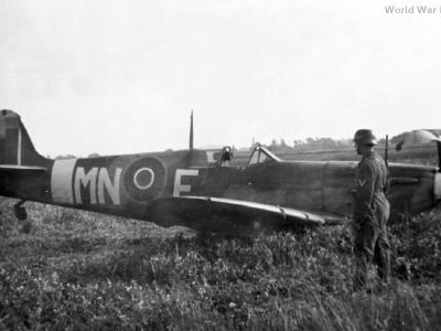 Crashed Spitfire VB AA835