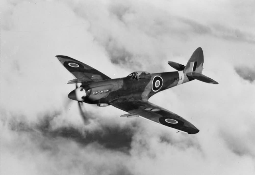 Supermarine Spitfire Mk22 Prototype PK312