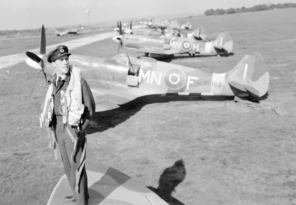 Spitfire Mk XIV RB169 MN-F of No. 350 Squadron RAF at Lympne