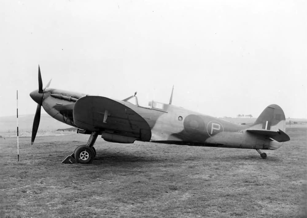 Spitfire PR Mk XIII prototype L1004
