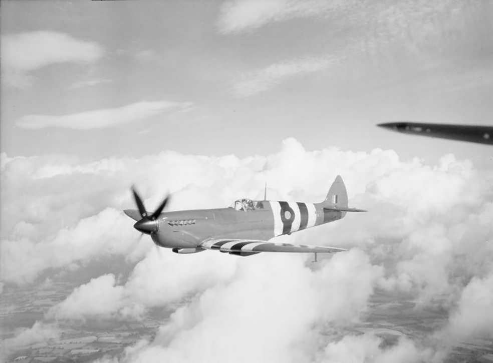 Supermarine Spitfire PR XI PL775 A of No. 541 Squadron
