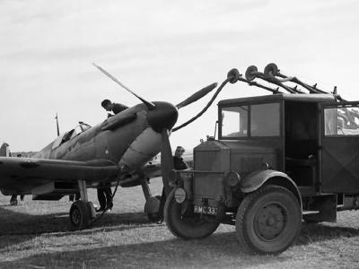 Refuelling a Spitfire of No 19 Squadron at Fowlmere during the Battle of Britain September 1940