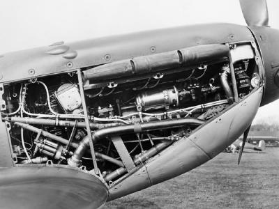Spitfire IIa P7508 Rolls Royce Merlin IX engine