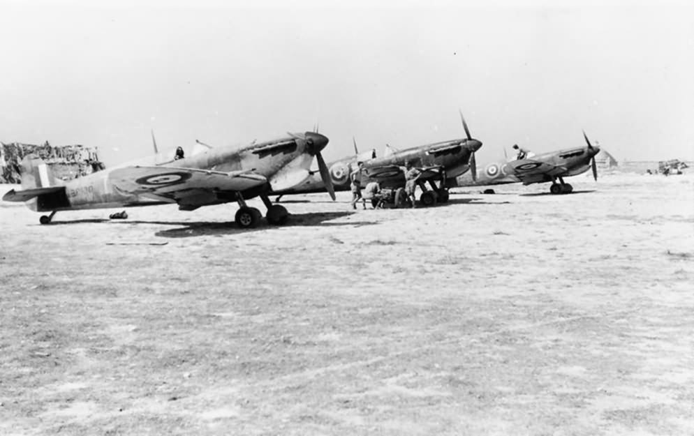 Spitfire Mk Vc BR130 T-D of No. 249 Squadron RAF at Ta Kali, Malta