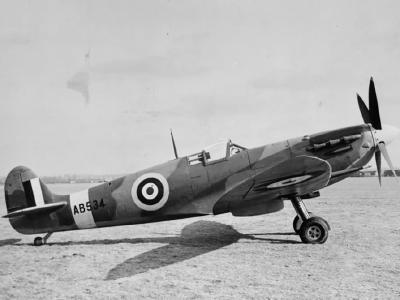 Spitfire Mk VI AB534 on the ground at Boscombe Down