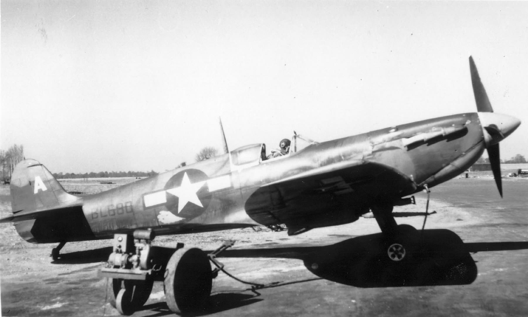 Spitfire Mk Vb BL680 of 14th PS, 7th PRG