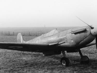 Supermarine Spitfire Mk Vc AA873