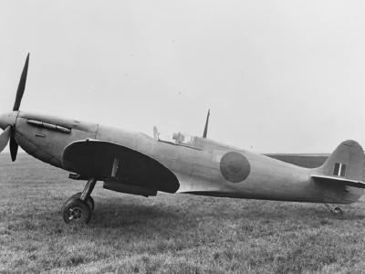 Spitfire PR Mk IV BP888