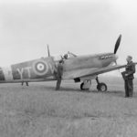 Spitfire IIa YT-W P8147 65 Squadron RAF