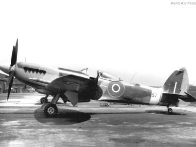 Spitfire F22 PK657