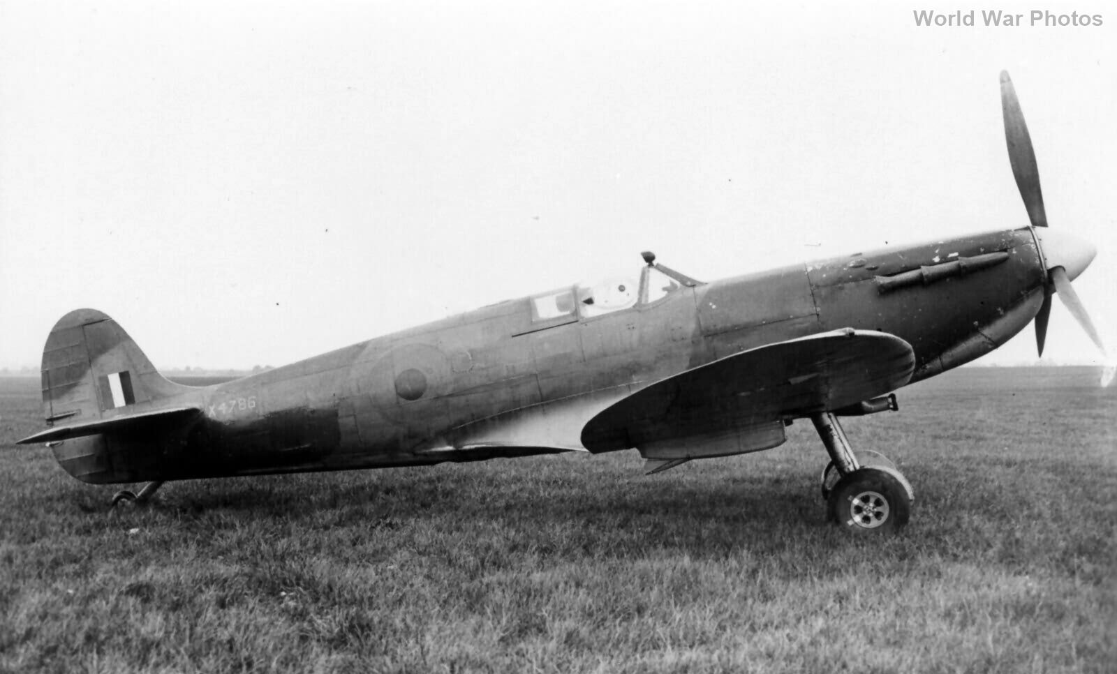 Spitfire PR VII X4786