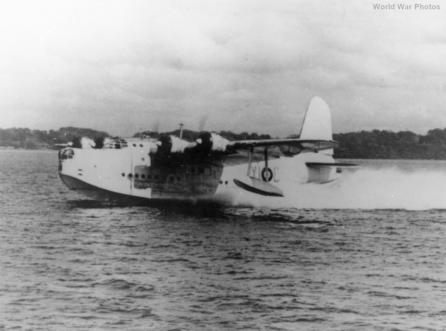 Short Sunderland IIIA